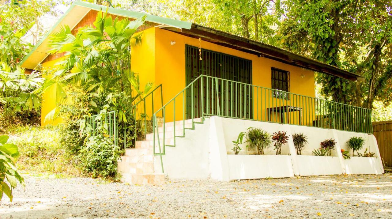 Casa Tucanes Manuel Antonio Buitenkant foto