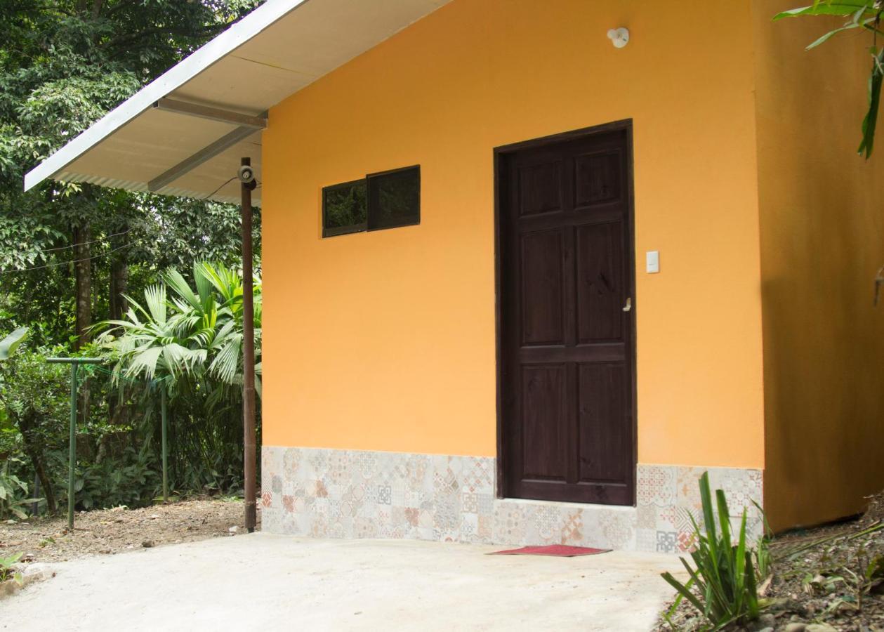 Casa Tucanes Manuel Antonio Buitenkant foto